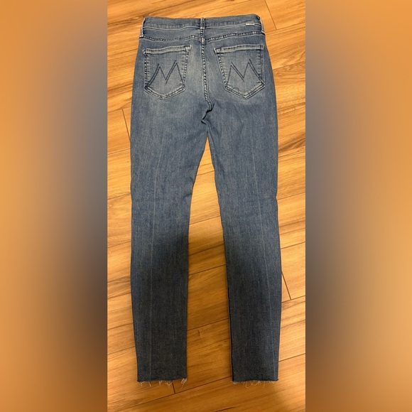 MOTHER Blue Skinny Jeans with Classic Denim Style - Picture 3 of 5